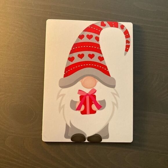 Gnome Valentine’s Magnet  - Picture 2 of 2